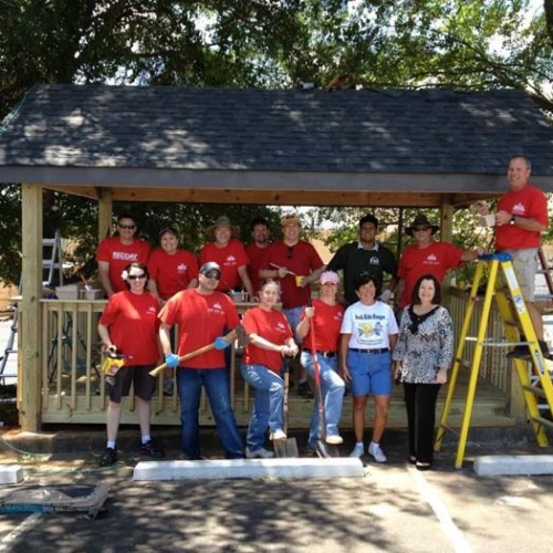 fraser roofing giving back to their community